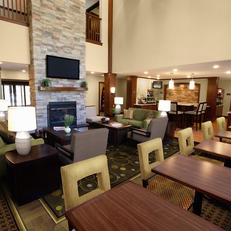 Staybridge Suites Eau Claire - Altoona By Ihg Zewnętrze zdjęcie