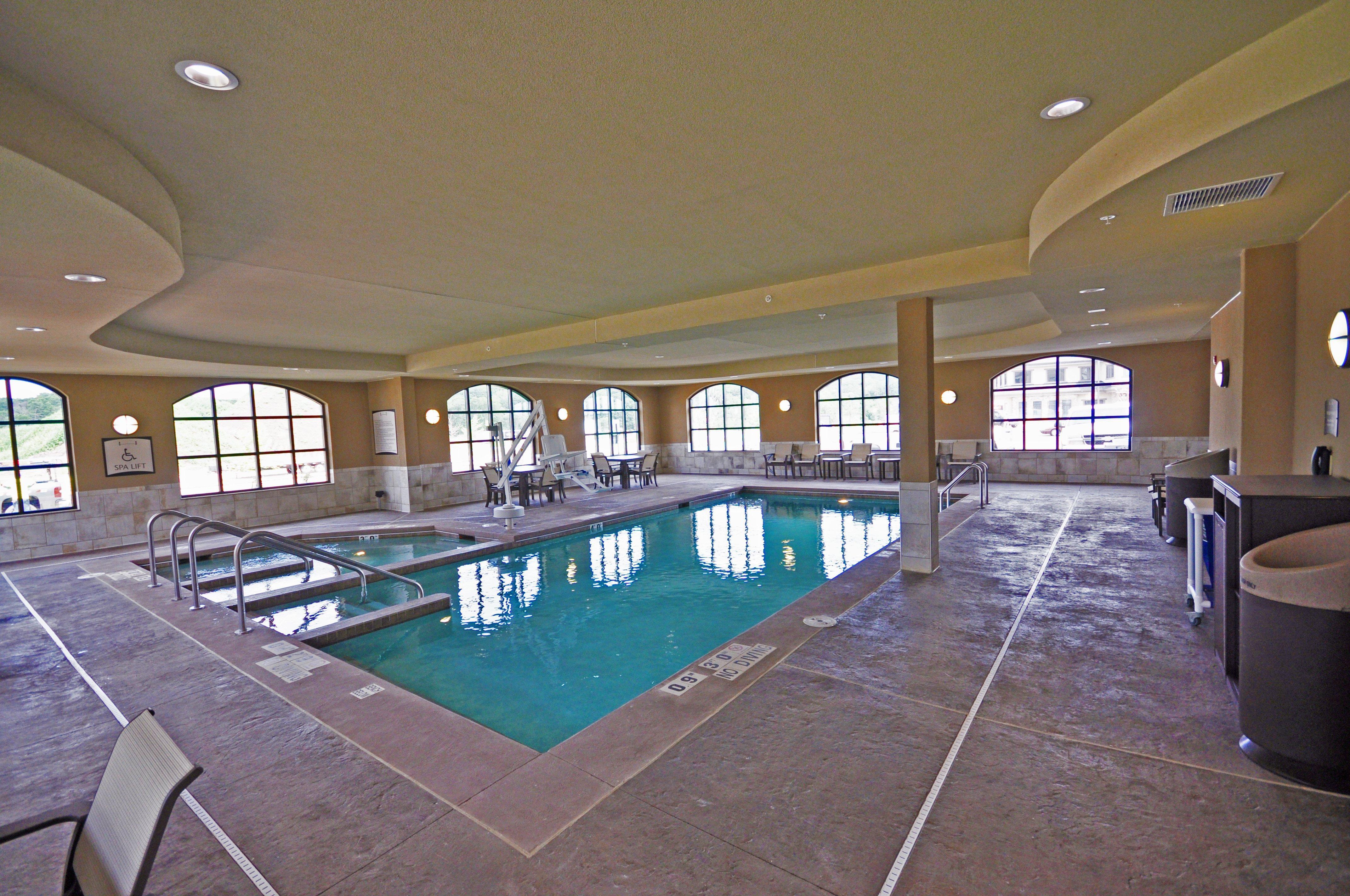 Staybridge Suites Eau Claire - Altoona By Ihg Zewnętrze zdjęcie