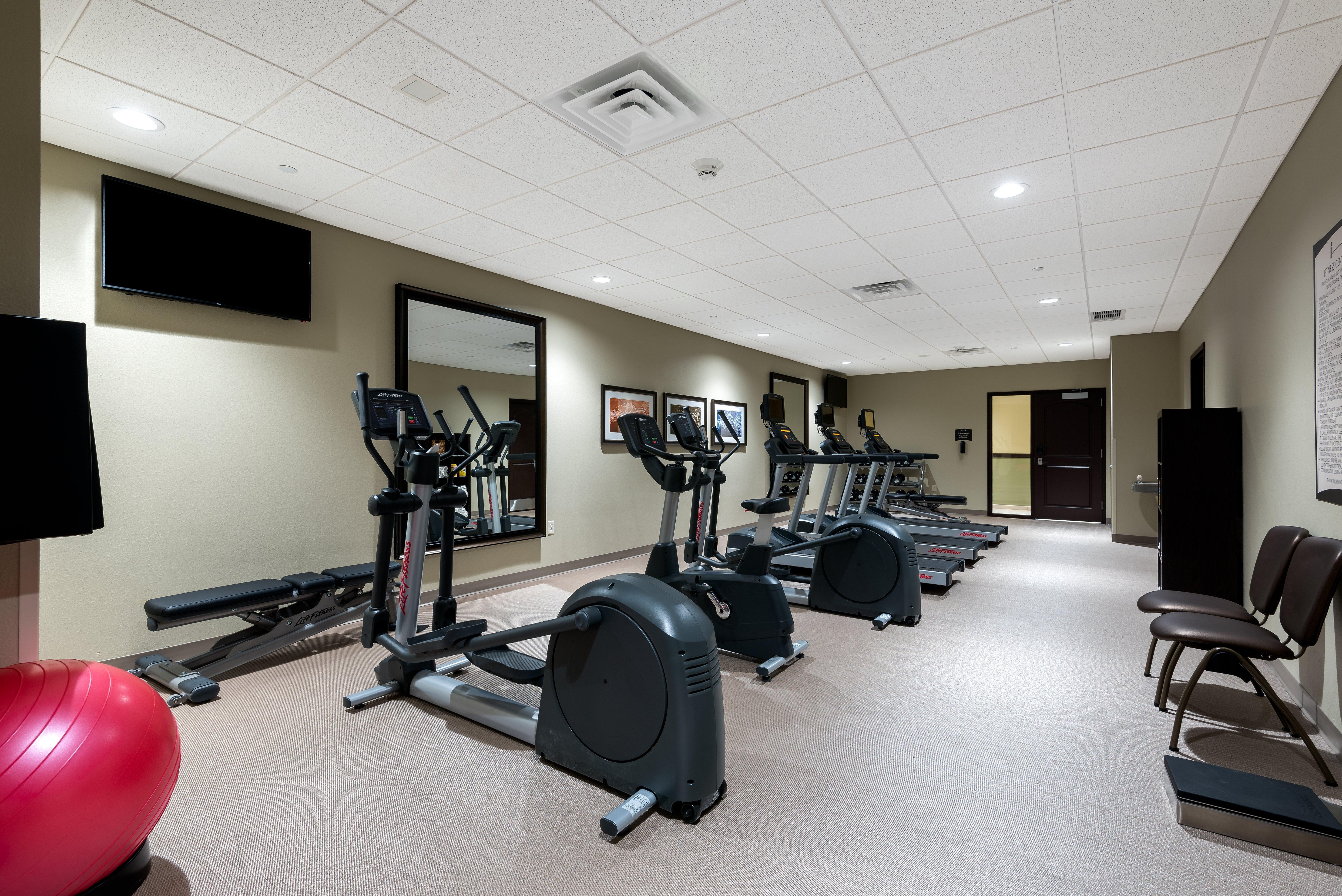 Staybridge Suites Eau Claire - Altoona By Ihg Zewnętrze zdjęcie
