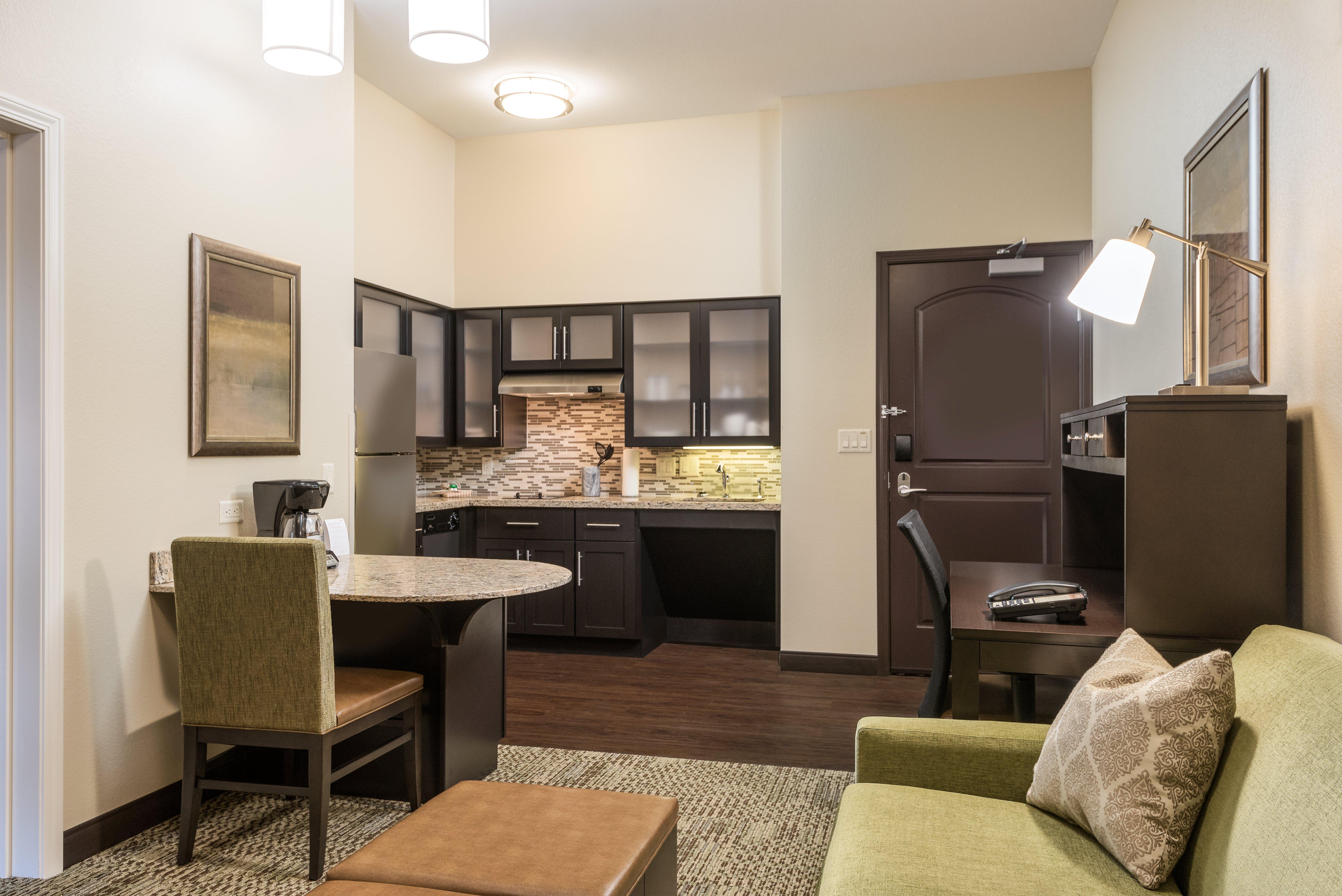 Staybridge Suites Eau Claire - Altoona By Ihg Zewnętrze zdjęcie