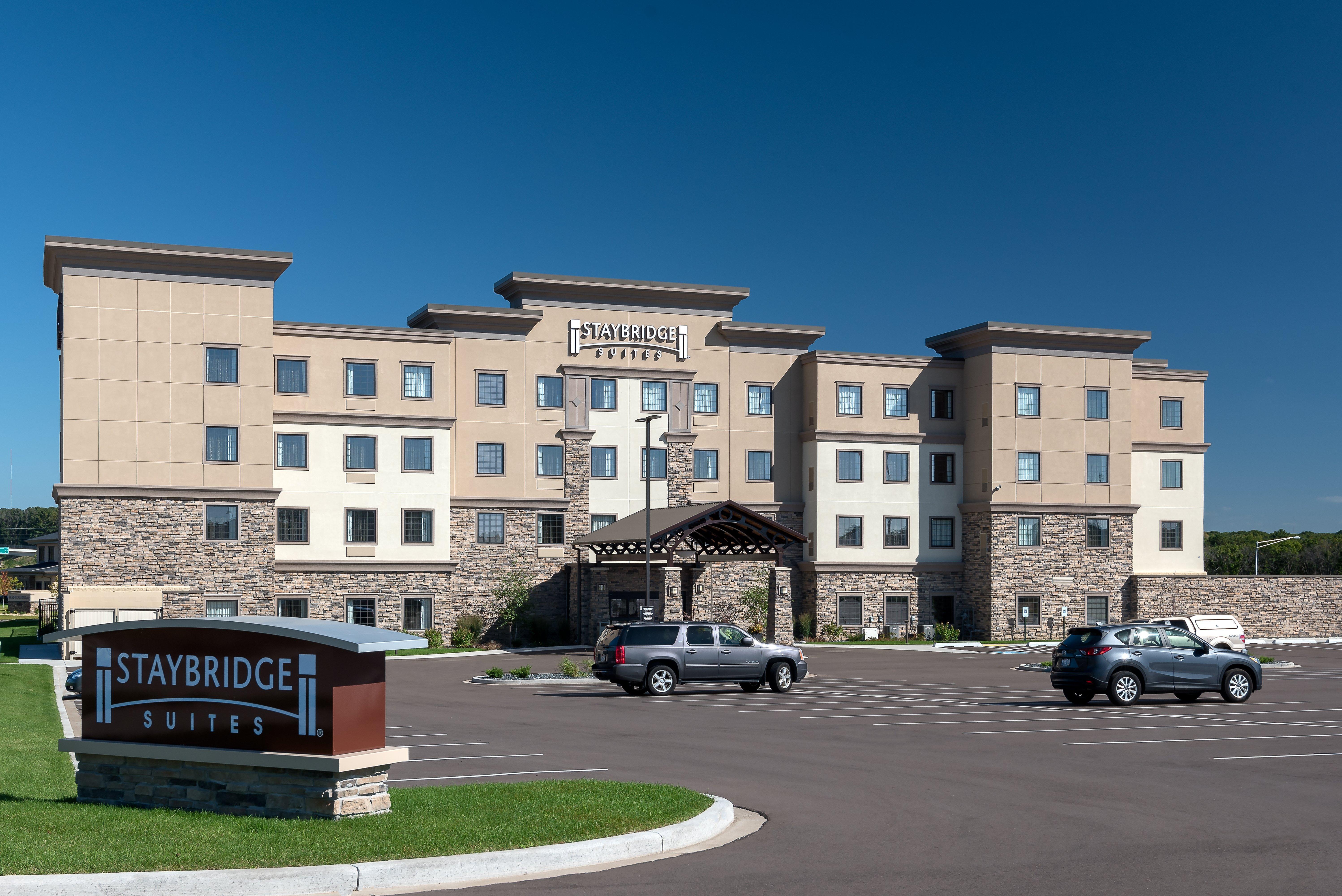 Staybridge Suites Eau Claire - Altoona By Ihg Zewnętrze zdjęcie